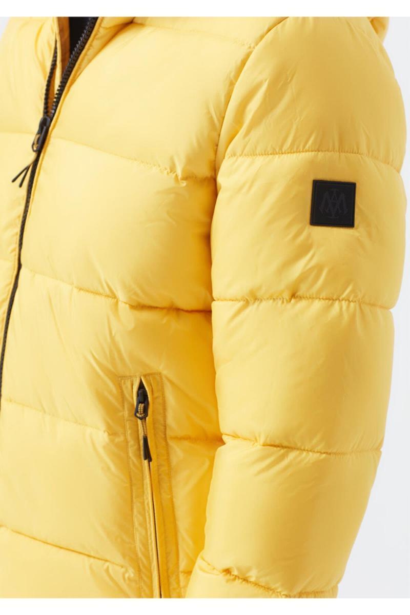 Mavi Kapüşonlu Sarı Şişme Mont Rahat Kesim (010310-32173) Mavi Kapüşonlu Sarı Şişme Mont Rahat Kesim (010310-32173)