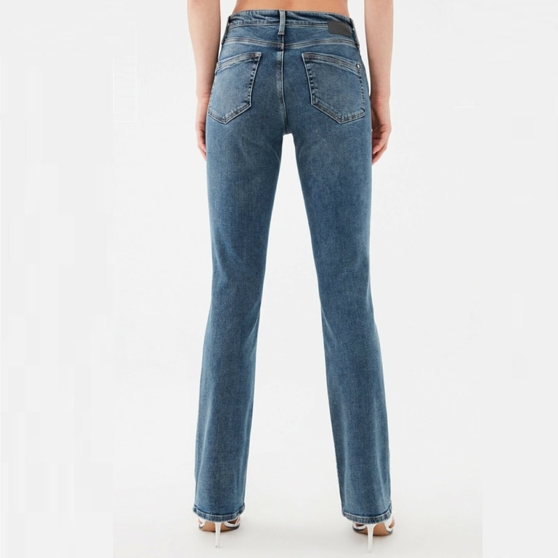 Mavi Molly Kadın İndigo Jean Pantolon (1013634722) Mavi Molly Kadın İndigo Jean Pantolon (1013634722)