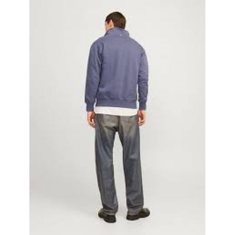 Jack & Jones Jorfrederiksberg Erkek Sweatshirt (12262816) Jack & Jones Jorfrederiksberg Erkek Sweatshirt (12262816)