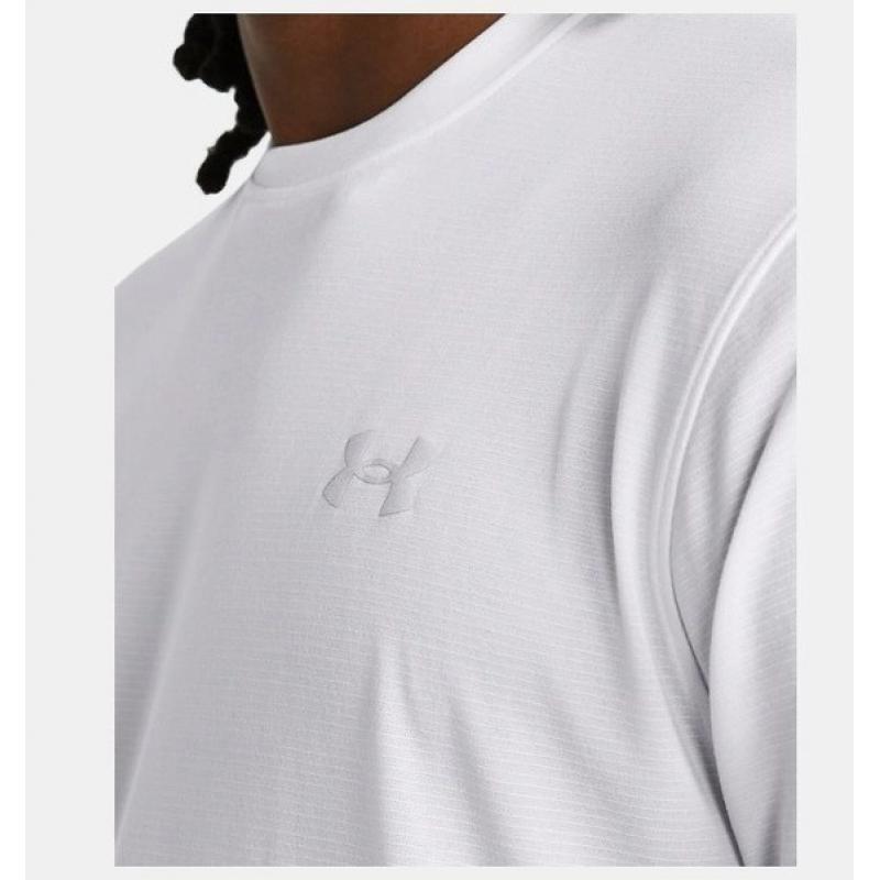 Under Armour Launch Kısa Kollu Erkek Tişört 1382582-100 (1382582-100) Under Armour Launch Kısa Kollu Erkek Tişört 1382582-100 (1382582-100)