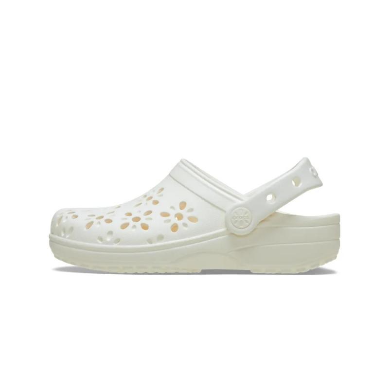 Crocs Classic Floral Cut Out Clog Kadın Terlik 210927 (210927) Crocs Classic Floral Cut Out Clog Kadın Terlik 210927 (210927)
