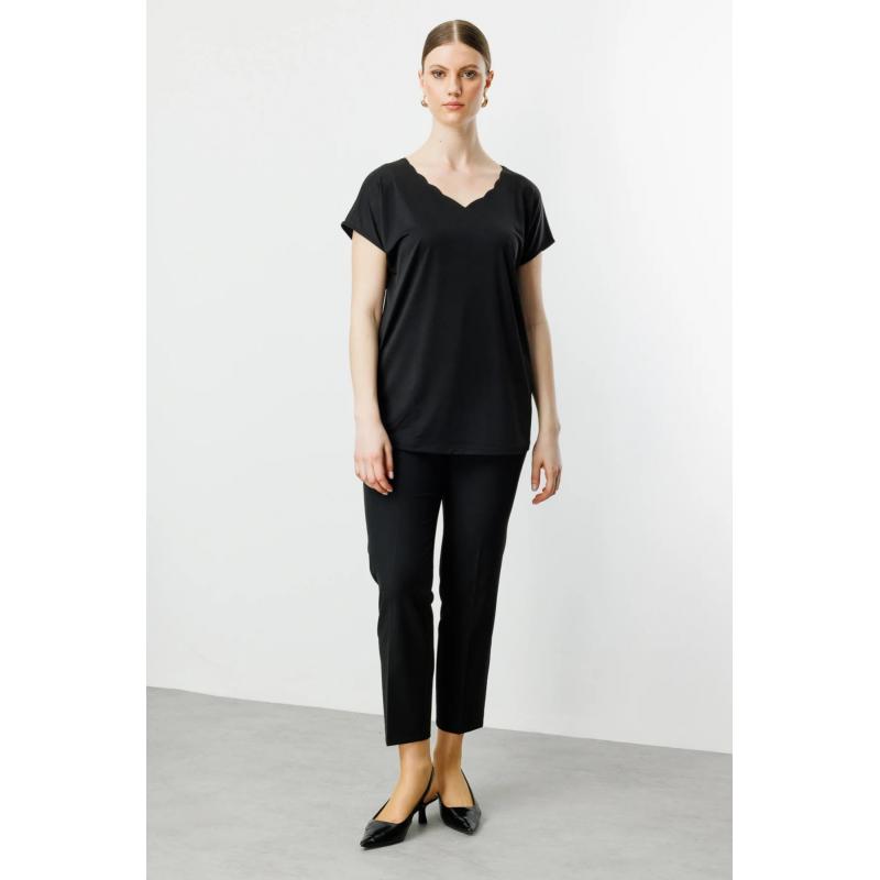 On Fashion Dilim Yaka Kadın Basic Bluz 25Y.ON.BLZ.51393.01 (25Y.ON.BLZ.51393.01) On Fashion Dilim Yaka Kadın Basic Bluz 25Y.ON.BLZ.51393.01 (25Y.ON.BLZ.51393.01)