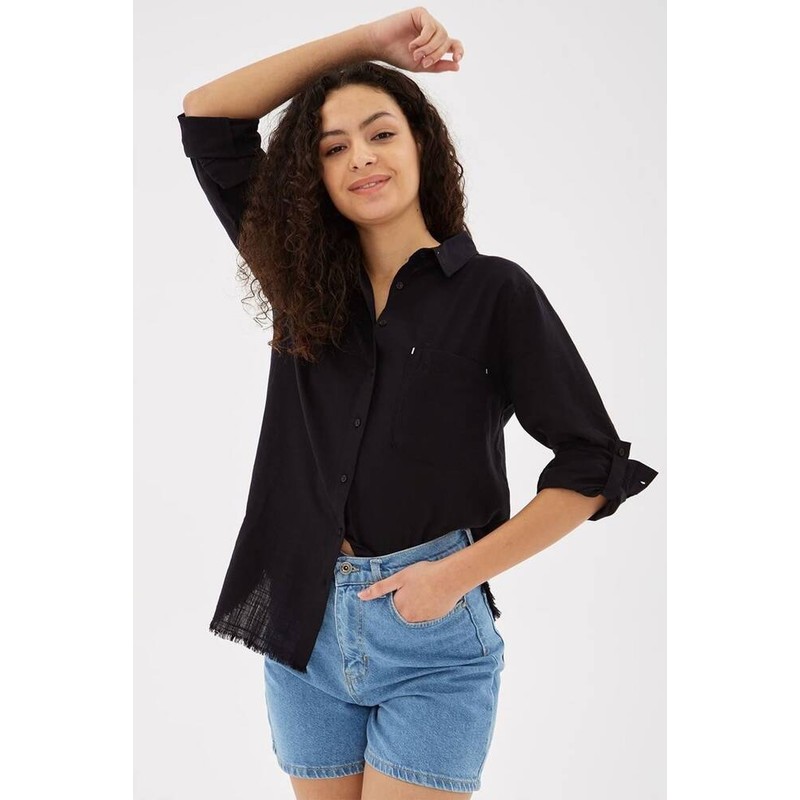 Fashion Friends Etek Ucu Püsküllü Kadın Gömlek 25Y0390K1 (25Y0390K1) Fashion Friends Etek Ucu Püsküllü Kadın Gömlek 25Y0390K1 (25Y0390K1)