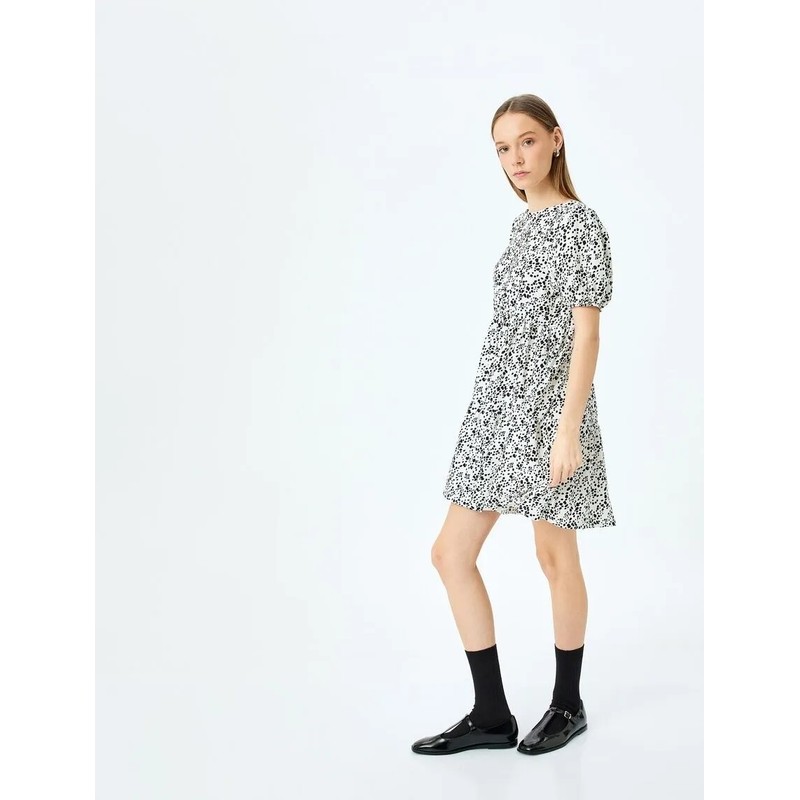 Koton Volanlı Balon Kollu Kadın Mini Elbise 5SAL80008IK (5SAL80008IK) Koton Volanlı Balon Kollu Kadın Mini Elbise 5SAL80008IK (5SAL80008IK)