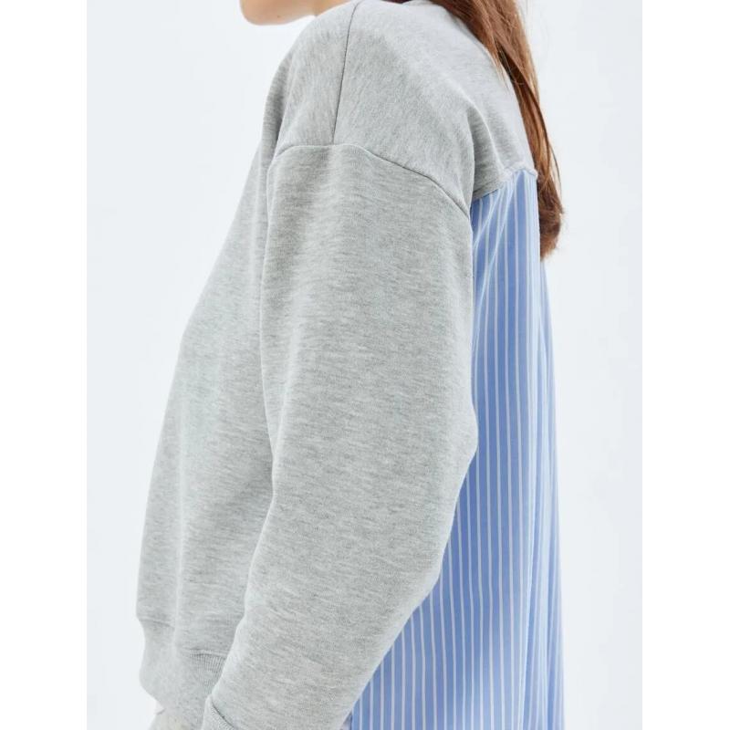 Koton İki Farklı Kumaş Kullanımlı Bisiklet Yaka Kadın Oversize Sweatshirt 5WAK10186EK (5WAK10186EK) Koton İki Farklı Kumaş Kullanımlı Bisiklet Yaka Kadın Oversize Sweatshirt 5WAK10186EK (5WAK10186EK)