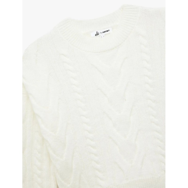 Koton Bisiklet Yaka Saç Örgülü Kadın Triko Kazak 6WAL90094HT (6WAL90094HT) Koton Bisiklet Yaka Saç Örgülü Kadın Triko Kazak 6WAL90094HT (6WAL90094HT)