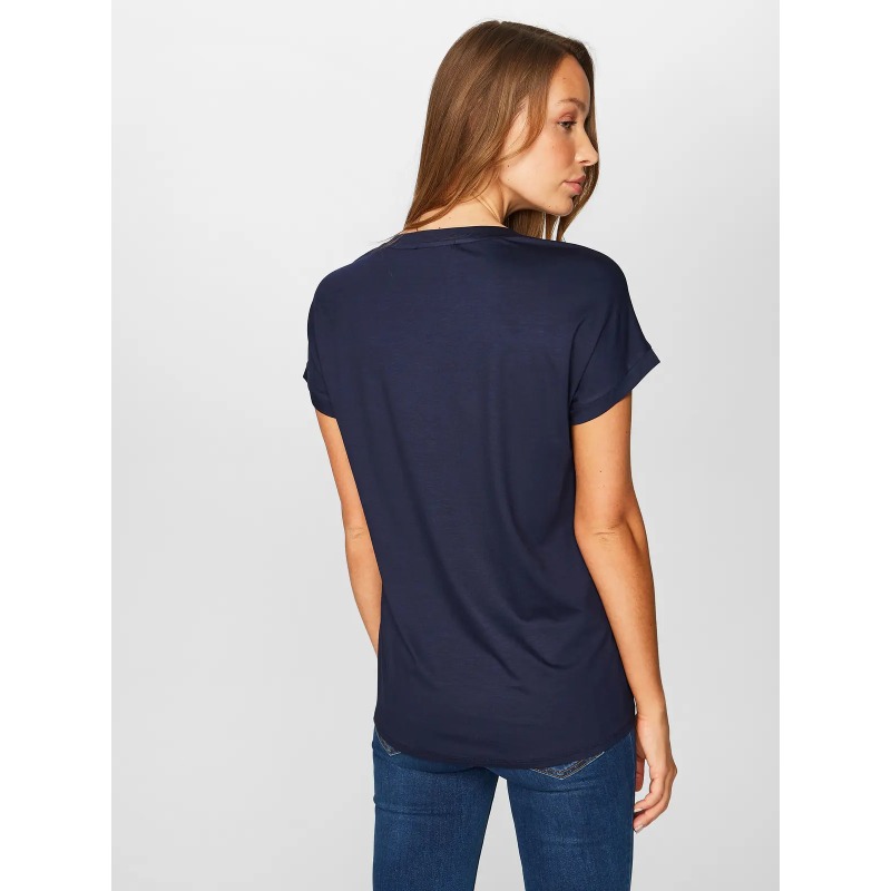 Faik Sönmez Kadın Yuvarlak Yaka T-Shirt B00008 (B00008) Faik Sönmez Kadın Yuvarlak Yaka T-Shirt B00008 (B00008)