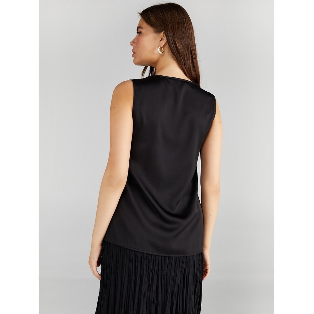 Faik Sönmez Kadın Dantelli Atlet B00065 (B00065) Faik Sönmez Kadın Dantelli Atlet B00065 (B00065)