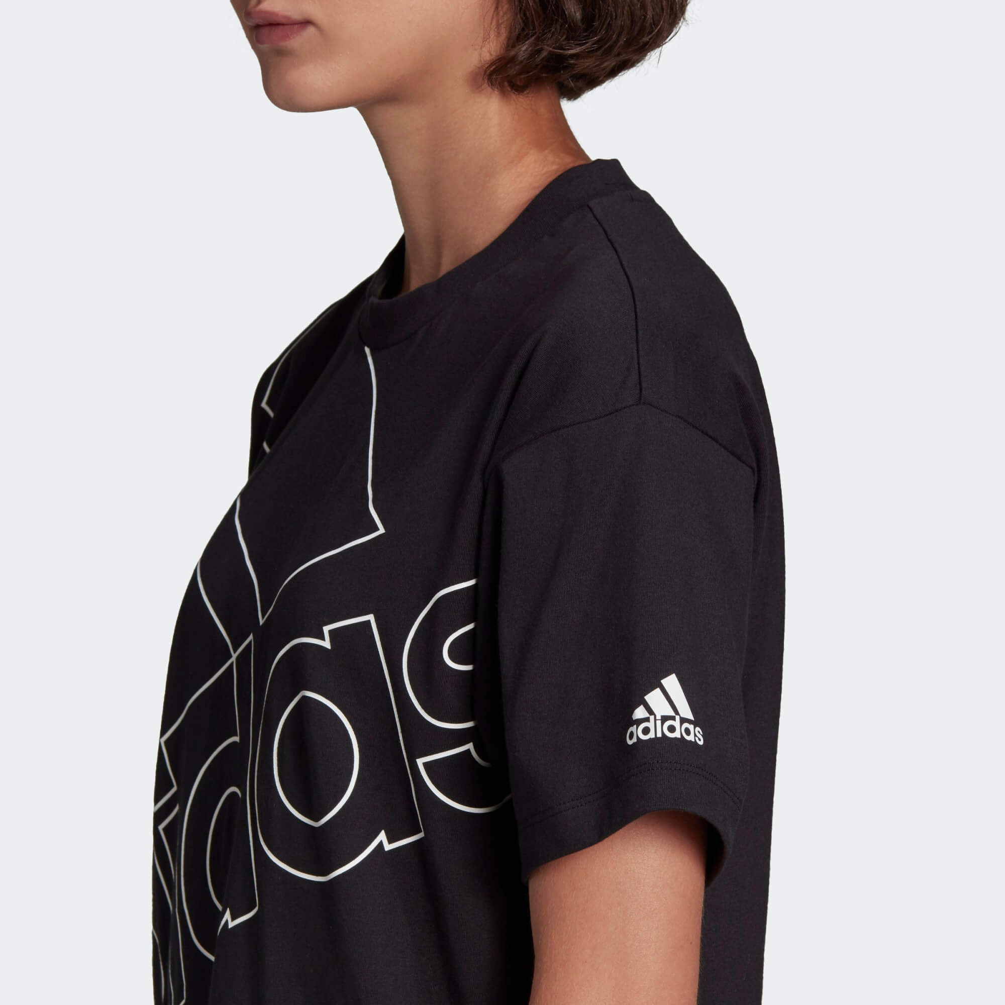 Adidas Giant Kadın Grafik T-Shirt (GL0548) Adidas Giant Kadın Grafik T-Shirt (GL0548)