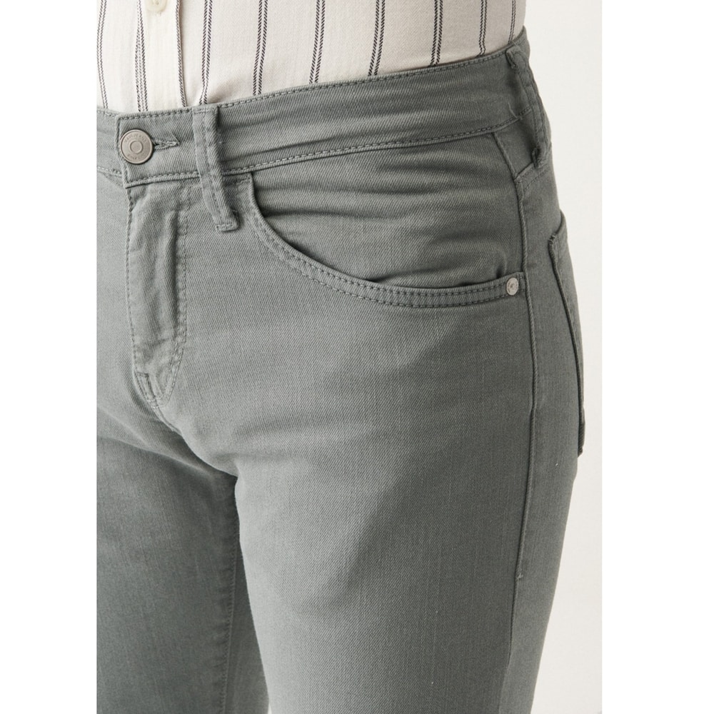 Mavi Marcus Erkek Gri Comfort Pantolon (M0035180922) Mavi Marcus Erkek Gri Comfort Pantolon (M0035180922)