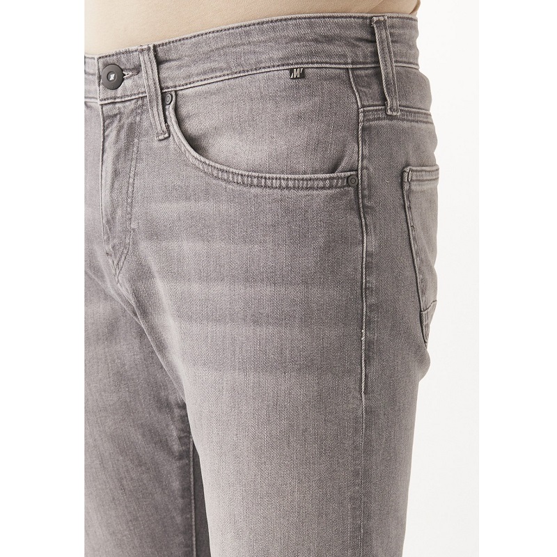 Mavi Jake Lt Grey Street Pro Erkek Jean Pantolon (M0042280590) Mavi Jake Lt Grey Street Pro Erkek Jean Pantolon (M0042280590)