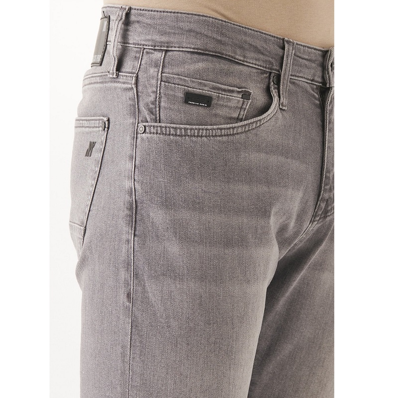 Mavi Jake Lt Grey Street Pro Erkek Jean Pantolon (M0042280590) Mavi Jake Lt Grey Street Pro Erkek Jean Pantolon (M0042280590)