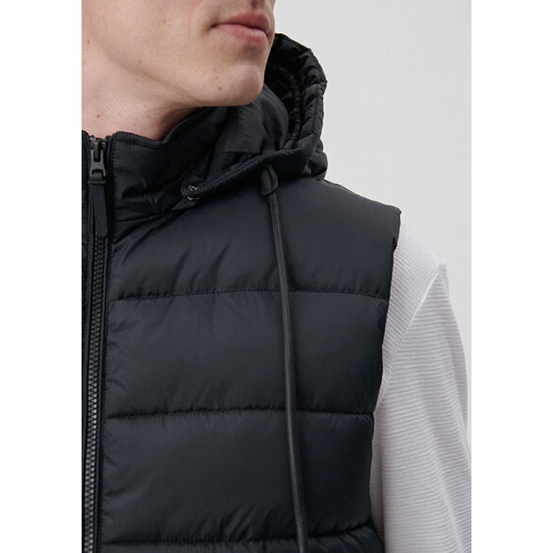 Mavi Kapüşonlu Erkek Yelek (M010442-900) Mavi Kapüşonlu Erkek Yelek (M010442-900)