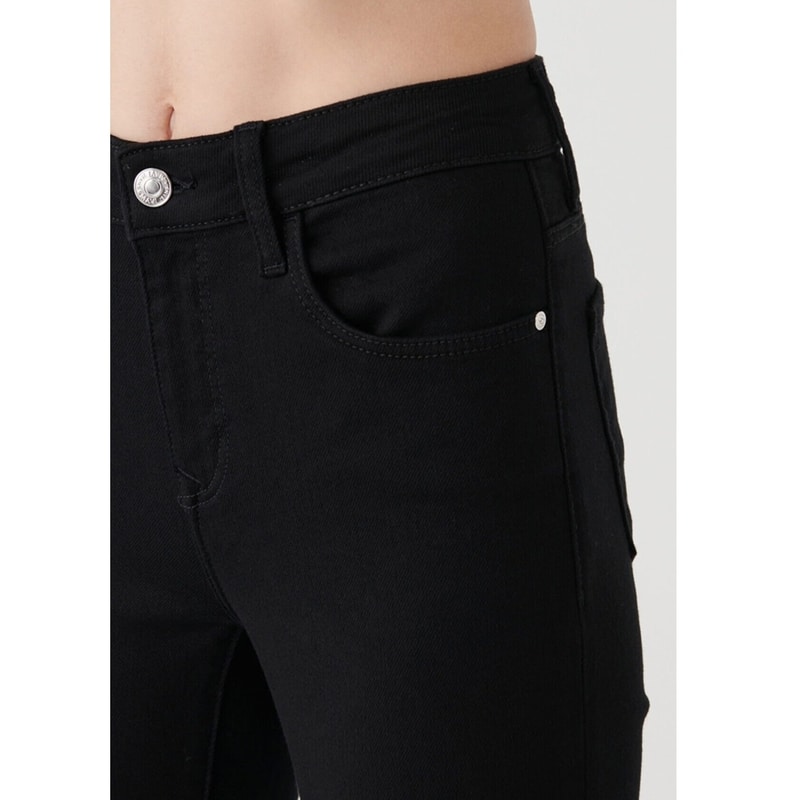 Mavi Tess M Girly Kadın Jean Pantolon (M100328-35252) Mavi Tess M Girly Kadın Jean Pantolon (M100328-35252)