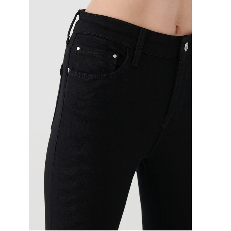 Mavi Tess M Girly Kadın Jean Pantolon (M100328-35252) Mavi Tess M Girly Kadın Jean Pantolon (M100328-35252)