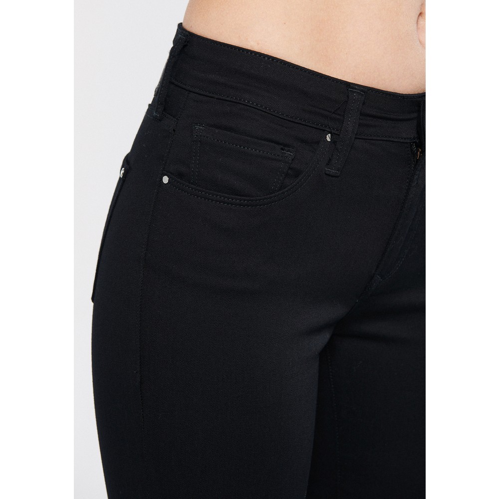 Mavi Molly Black Str Kadın Jean Pantolon (M1013624623) Mavi Molly Black Str Kadın Jean Pantolon (M1013624623)