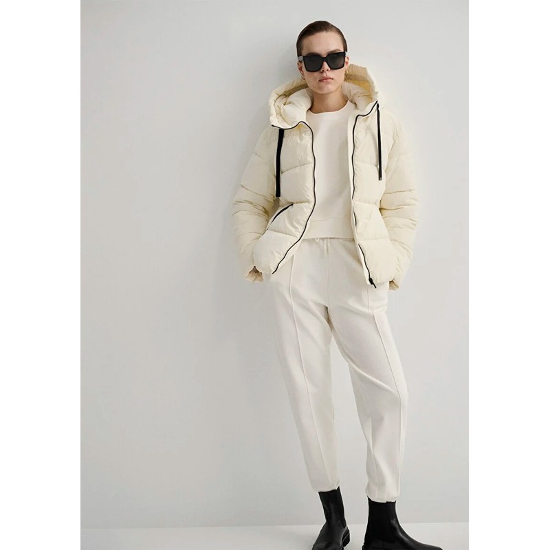 Mavi Regular Fit Kapüşonlu Kadın Şişme Mont (M1110043-83043) Ekru