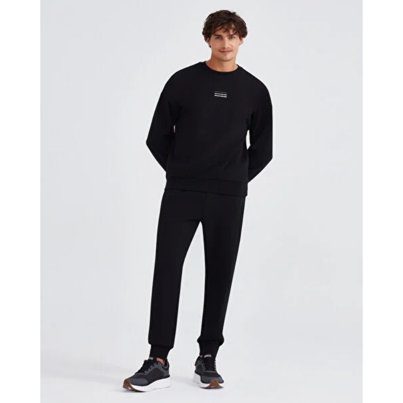 Skechers Essential Crew Neck Erkek Sweatshirt (S232234-001) Skechers Essential Crew Neck Erkek Sweatshirt (S232234-001)