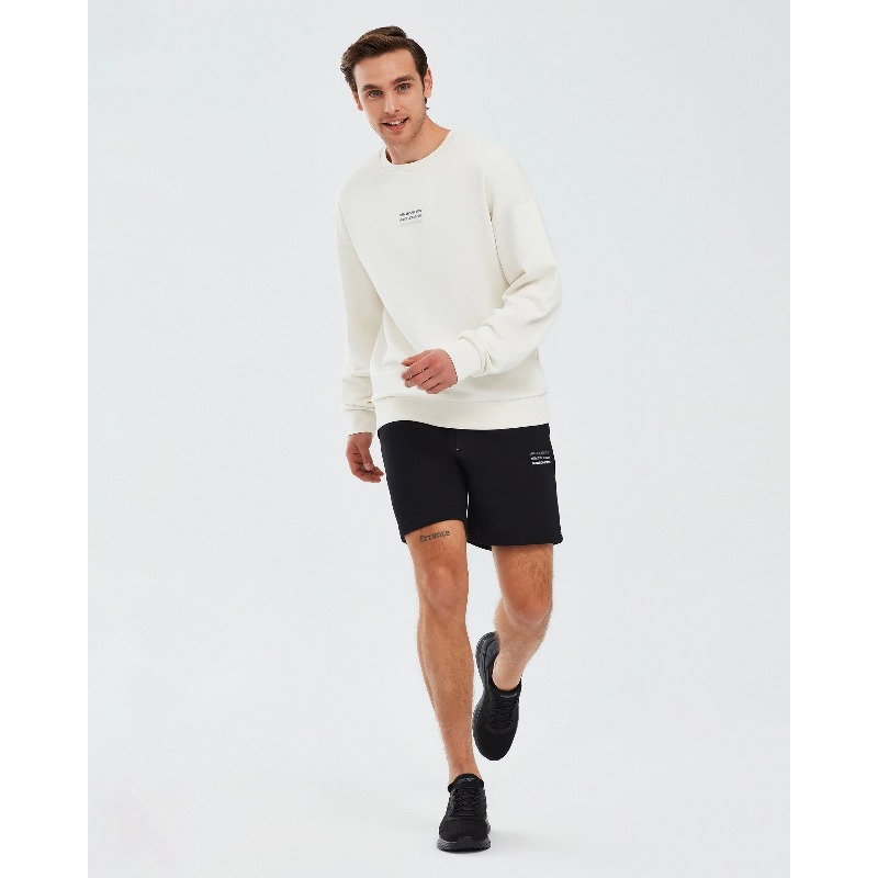 Skechers Essential Crew Neck Erkek Sweatshirt (S232234-102) Skechers Essential Crew Neck Erkek Sweatshirt (S232234-102)