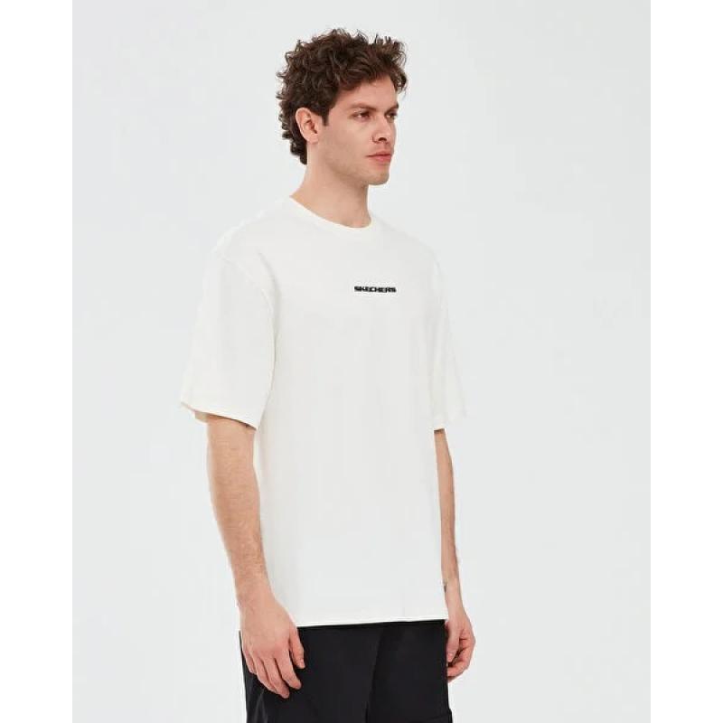 Skechers Graphic Erkek T-shirt (S232404-102) Skechers Graphic Erkek T-shirt (S232404-102)