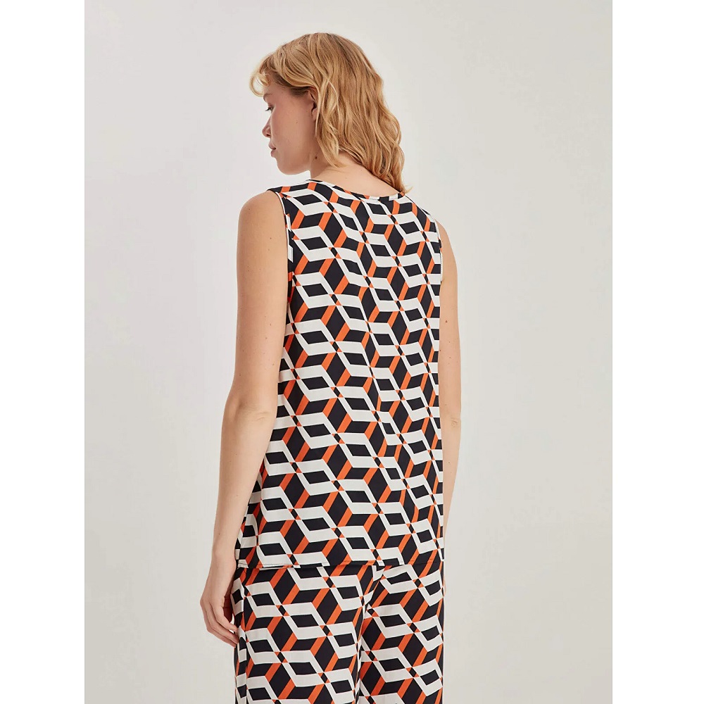 Faik Sönmez Geometrik Desen V Yaka Dokuma Kadın Atlet U66137 (U66137) Faik Sönmez Geometrik Desen V Yaka Dokuma Kadın Atlet U66137 (U66137)