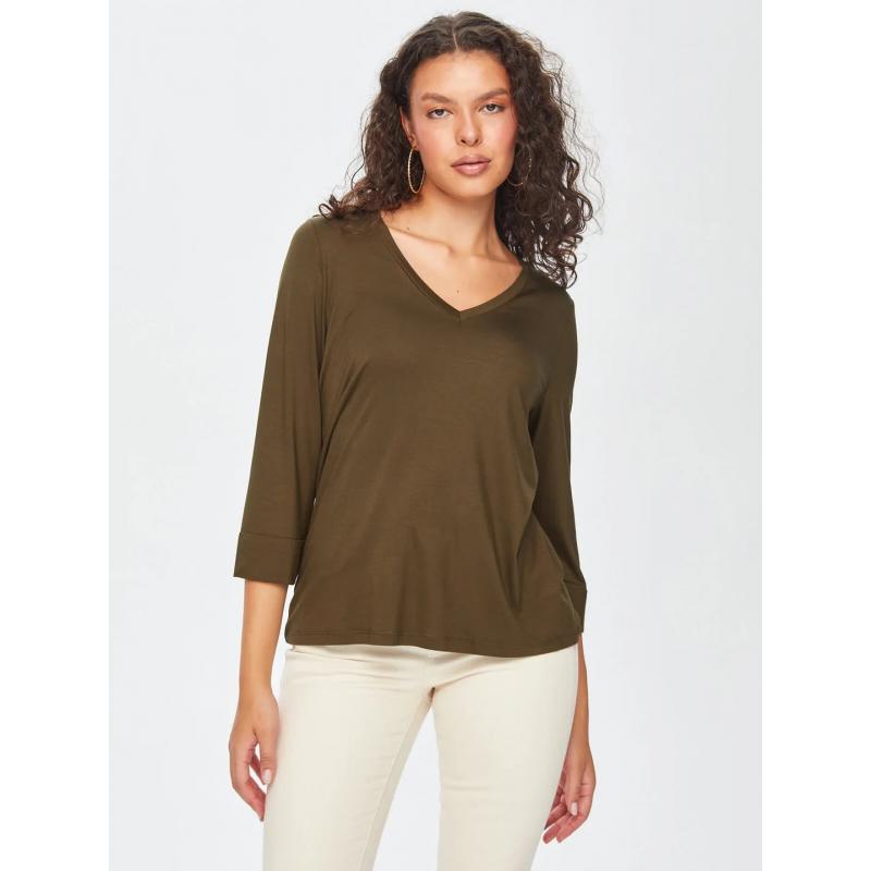 Faik Sönmez V Yaka Truvakar Kol Kadın T-shirt 69025 (U69025) Faik Sönmez V Yaka Truvakar Kol Kadın T-shirt 69025 (U69025)