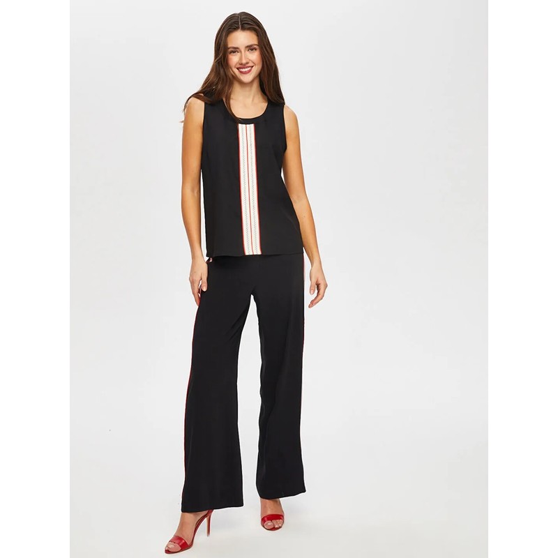 Faik Sönmez Renk Bloklu Zigzag Nakışlı V Yaka Kadın Atlet US25ATL012 (US25ATL012) Faik Sönmez Renk Bloklu Zigzag Nakışlı V Yaka Kadın Atlet US25ATL012 (US25ATL012)