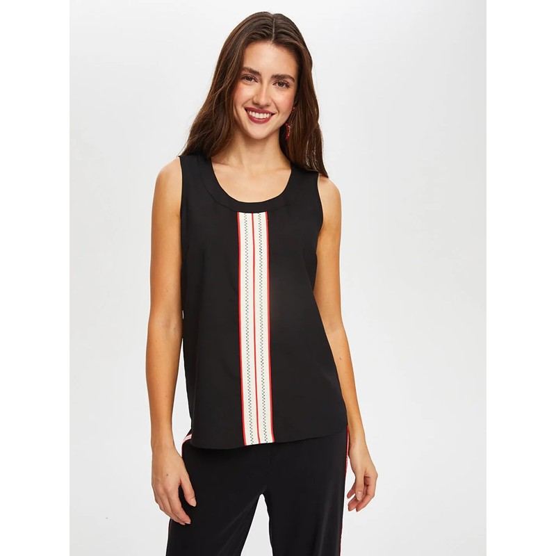 Faik Sönmez Renk Bloklu Zigzag Nakışlı V Yaka Kadın Atlet US25ATL012 (US25ATL012) Faik Sönmez Renk Bloklu Zigzag Nakışlı V Yaka Kadın Atlet US25ATL012 (US25ATL012)