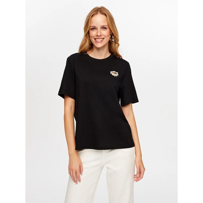 Faik Sönmez Taş Kalp Nakışlı Kadın T-shirt W26TSH094 (UW26TSH094) Siyah