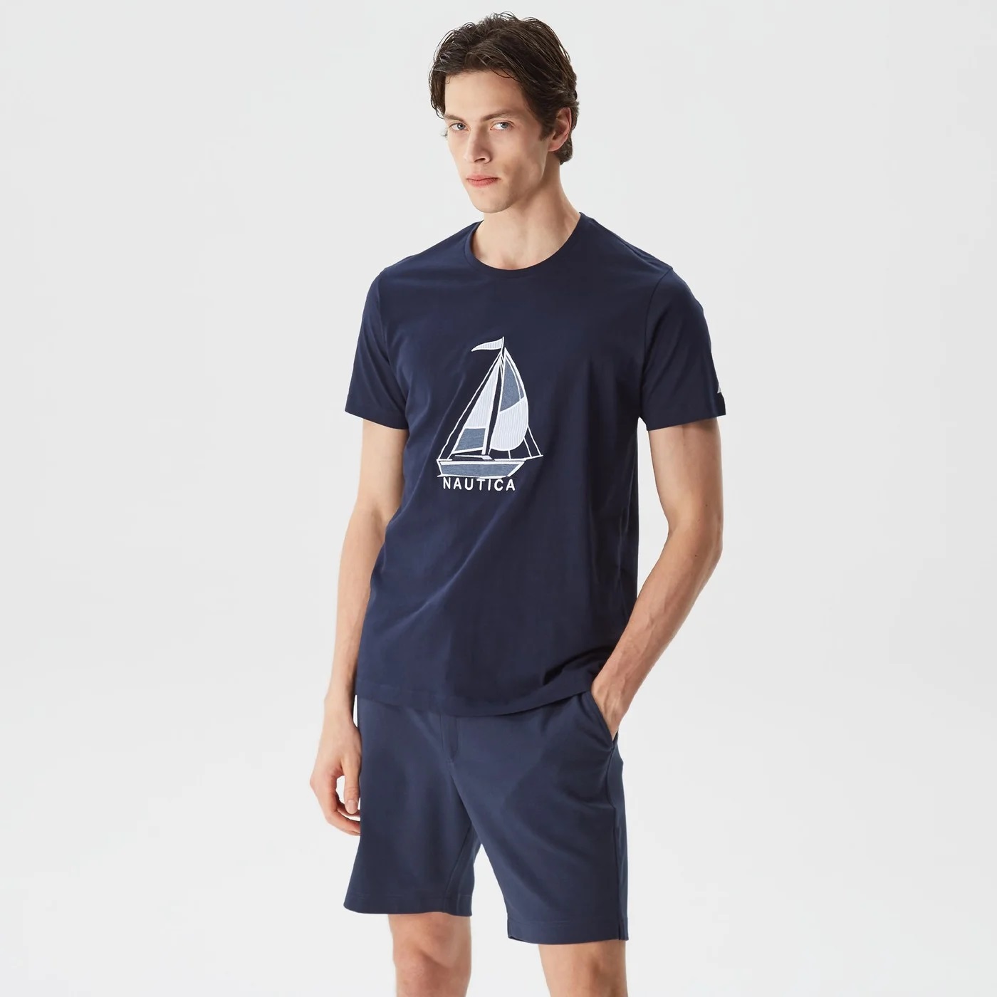 Nautica Erkek T-shirt (V35481T)  Nautica Erkek T-shirt (V35481T)
