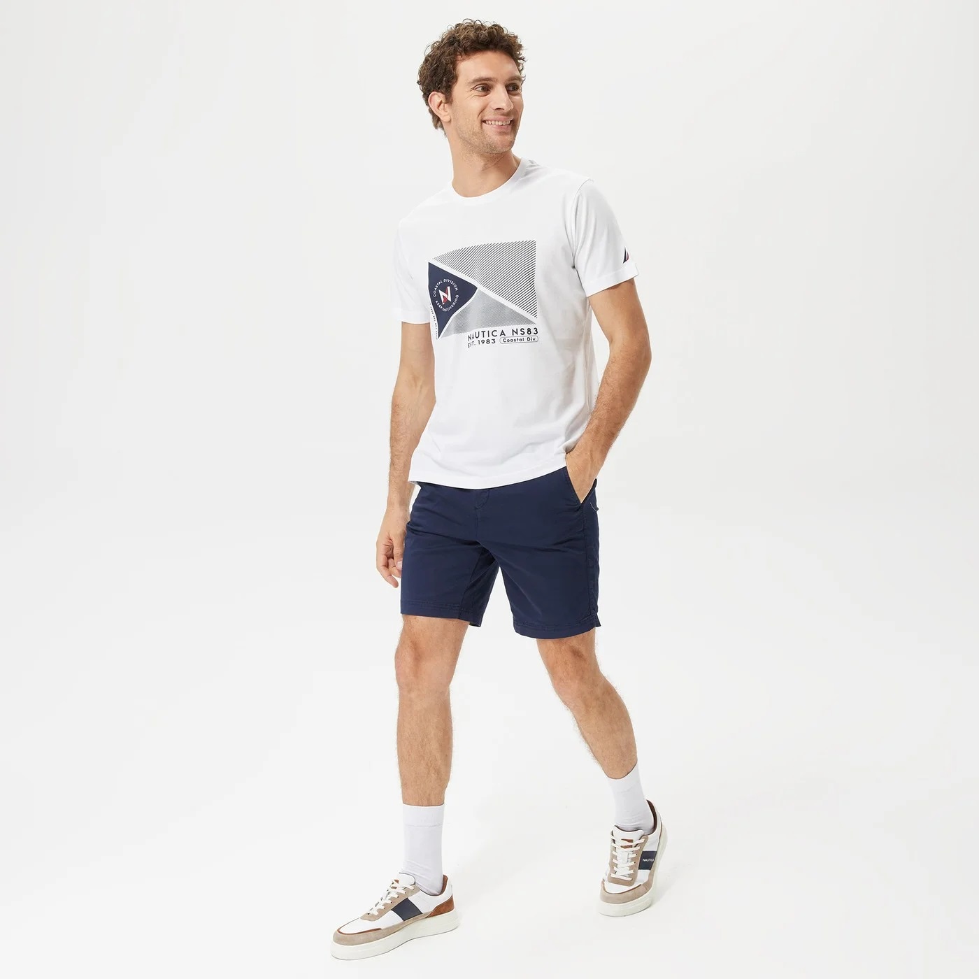 Nautica Erkek T-shirt (V35902T) Nautica Erkek T-shirt (V35902T)