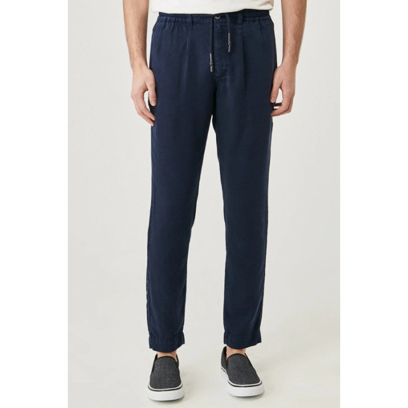 Wrangler Chino Erkek Pantolon (W221266410) Wrangler Chino Erkek Pantolon (W221266410)