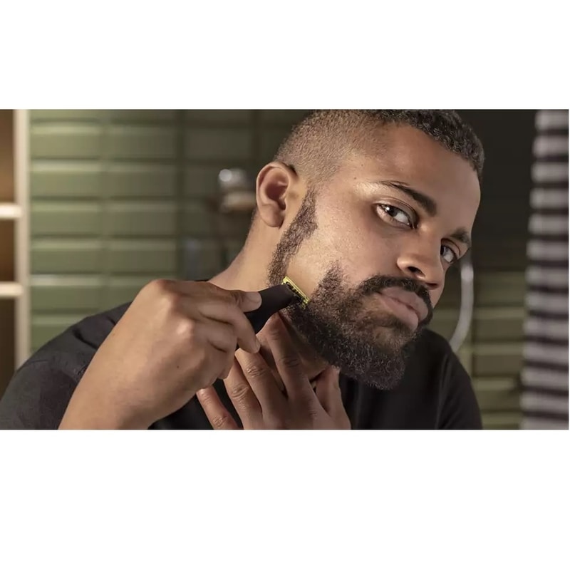 Philips QP6530/16 OneBlade Pro Siyah Tıraş Makinesi Philips QP6530/16 OneBlade Pro Siyah Tıraş Makinesi