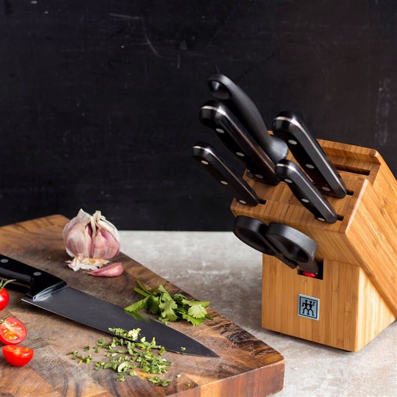 Zwilling 349310030 Twin Chef Bıçak Seti 8 Parça 391.40.0078 Zwilling 349310030 Twin Chef Bıçak Seti 8 Parça 391.40.0078