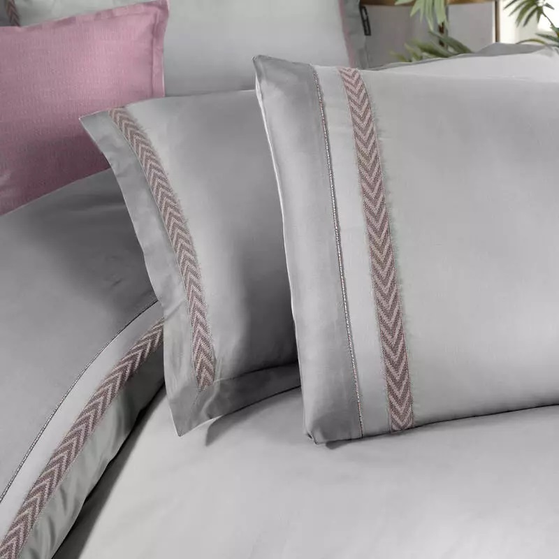 Sarev Graz Saten Gri Çift Kişilik Nevresim Takımı 200x220cm Sarev Graz Saten Gri Çift Kişilik Nevresim Takımı 200x220cm