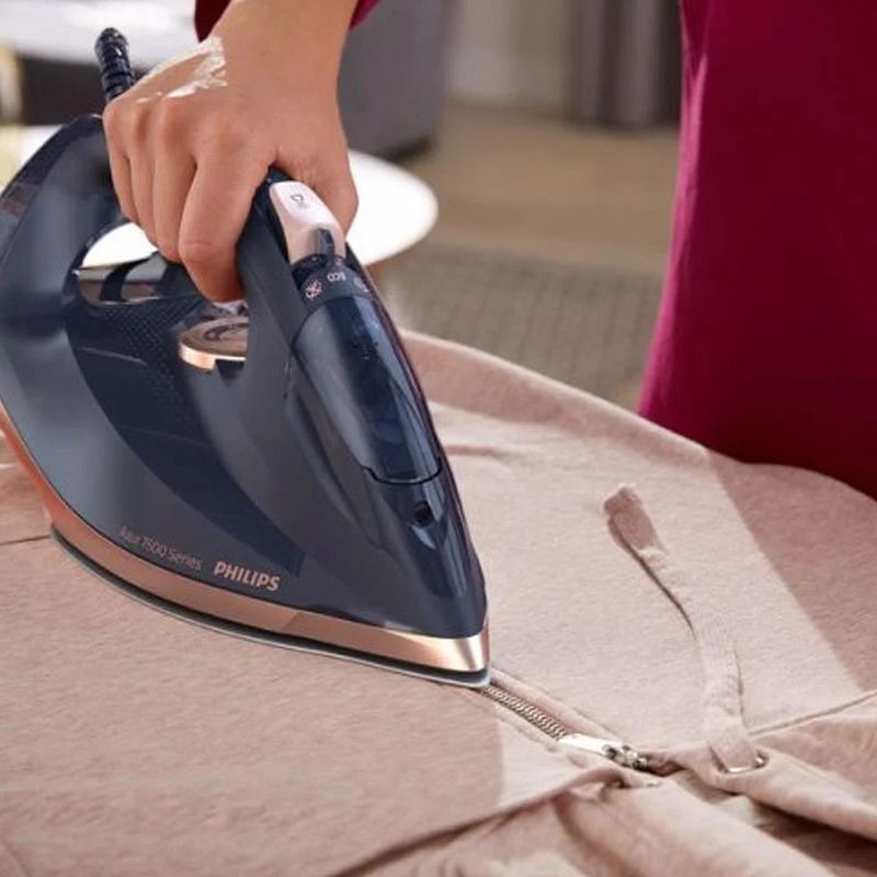 Philips DST7510/80 Azur Buharlı Ütü Philips DST7510/80 Azur Buharlı Ütü