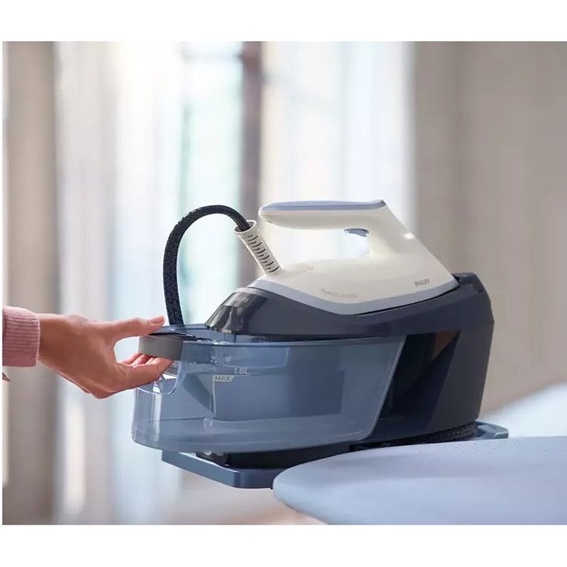 Philips PerfectCare 6000 Series PSG6026/20 2400 W Buhar Kazanlı Ütü Philips PerfectCare 6000 Series PSG6026/20 2400 W Buhar Kazanlı Ütü