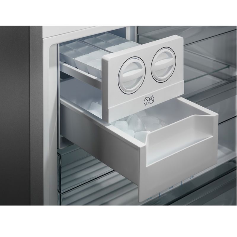 Electrolux LNT6ME46W3 Kombi No Frost Beyaz Buzdolabı Electrolux LNT6ME46W3 Kombi No Frost Beyaz Buzdolabı