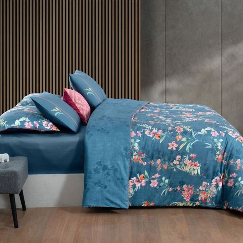 Sarev Leticia Saten Çift Kişilik Mavi Nevresim Takımı 200x220cm Sarev Leticia Saten Çift Kişilik Mavi Nevresim Takımı 200x220cm