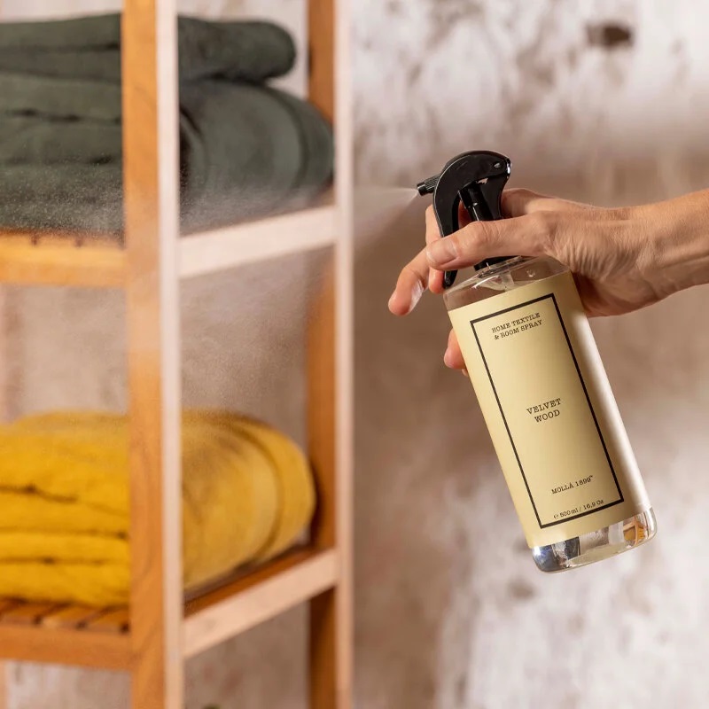 Yatsan Velvet Wood Tekstil Spreyi 500 Ml Yatsan Velvet Wood Tekstil Spreyi 500 Ml